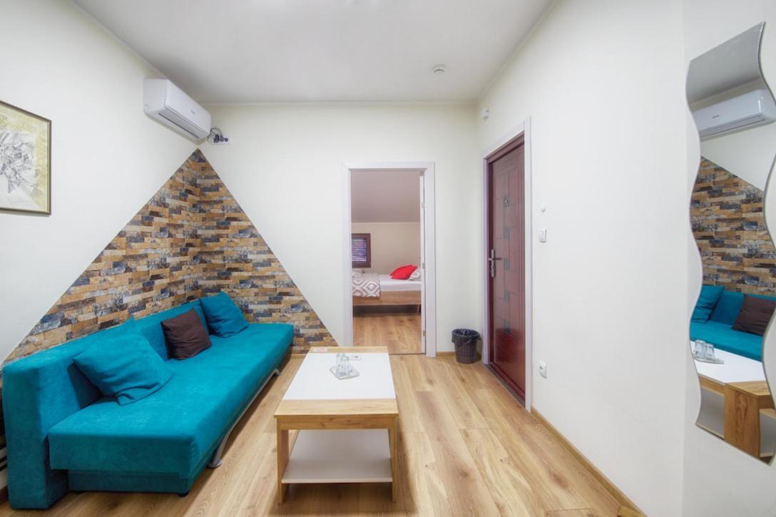 Vila Chess Belgrado Esterno foto