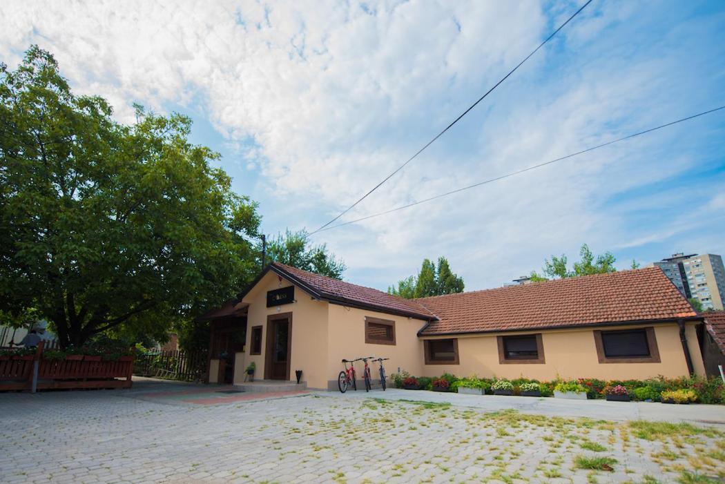 Vila Chess Belgrado Esterno foto